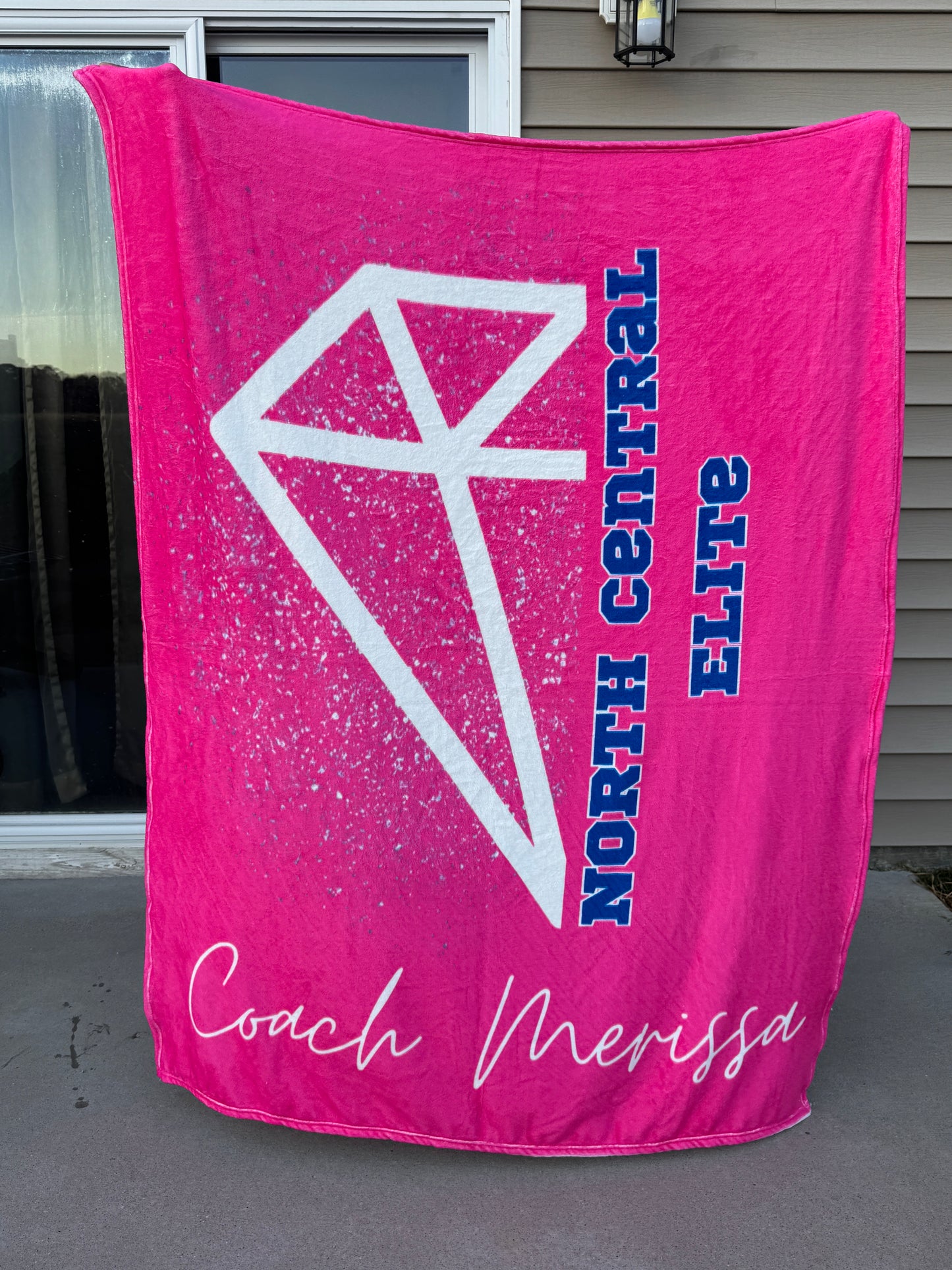 Custom Ultra-Soft Fleece Blanket | Personalized Team & Gift Blanket